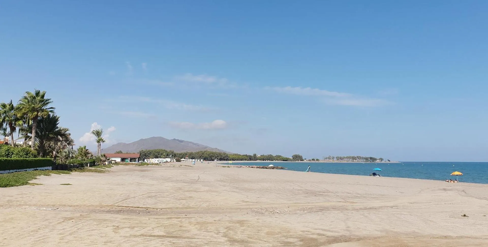 Homes of Spain: Beachfront Apartments with Private Pool at Paraiso Vera Playa Spain